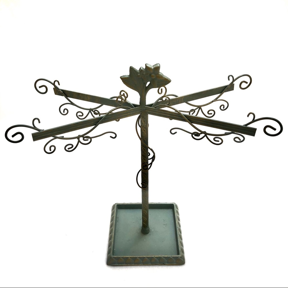 Metal Distressed Jewelry Stand